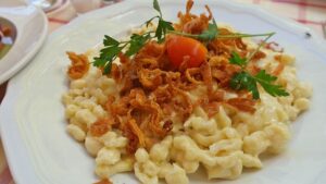 Käsespätzle – Ein traditionelles Gericht aus dem Süden