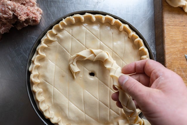 Saftiger Apfelkuchen mit Streuseln
