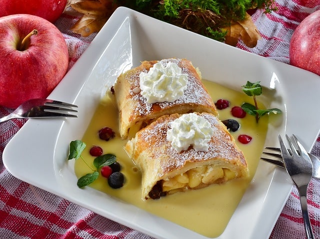 Apfelstrudel