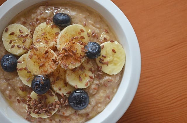 Low Carb Müsli – Knackiger Start in den Tag ohne Zucker